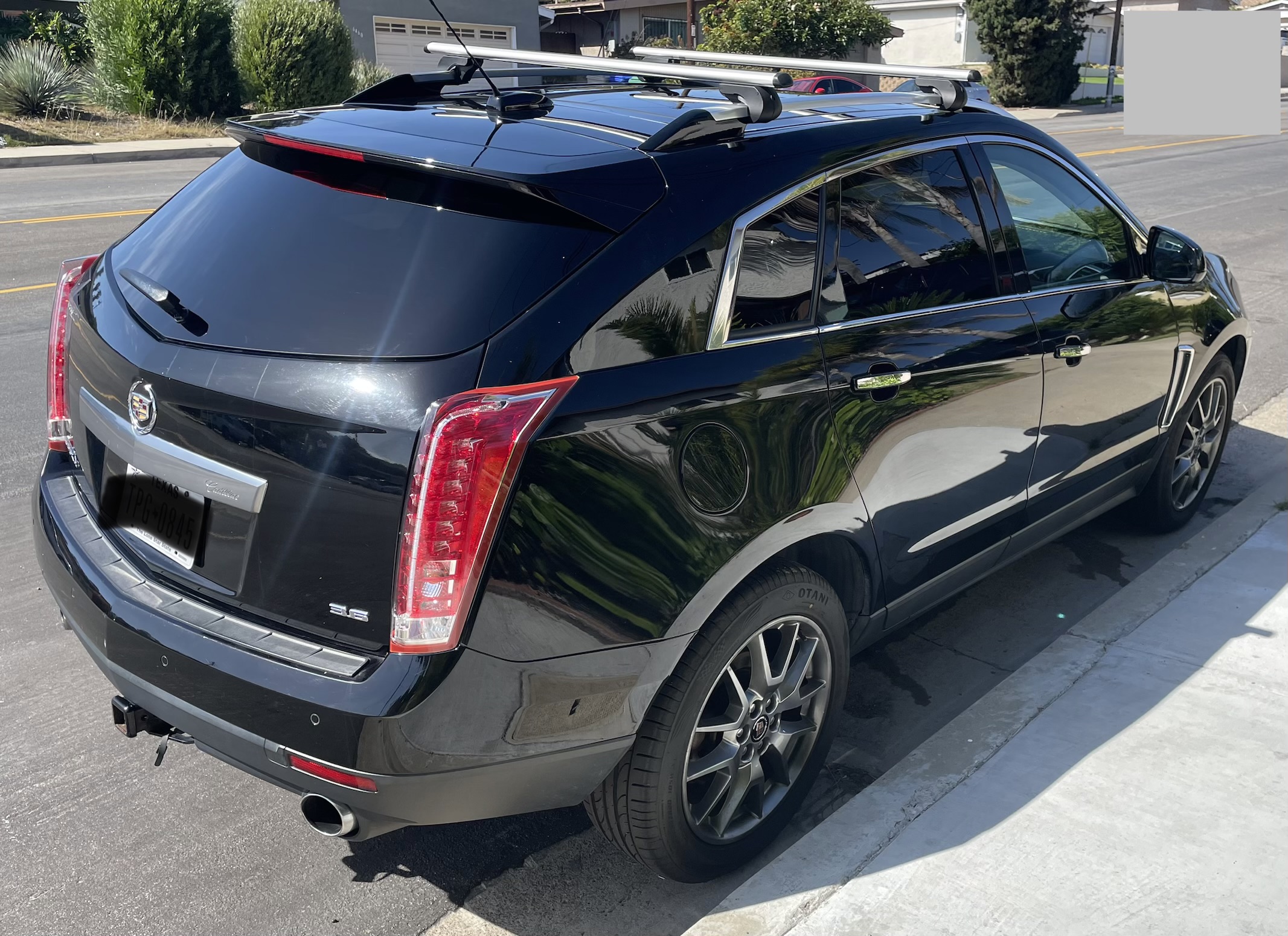 Used 2016 Cadillac SRX Performance w/ Midnight Edition Package AWD/4WD image 6