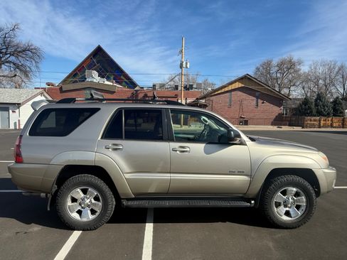 Used 2005 Toyota 4Runner Sport image 1