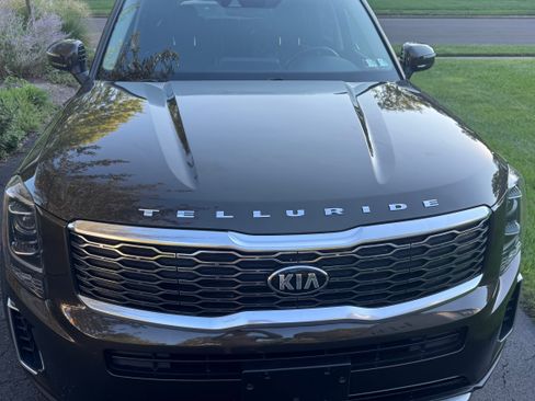 Used 2020 Kia Telluride EX w/ EX Premium Package AWD/4WD image 17