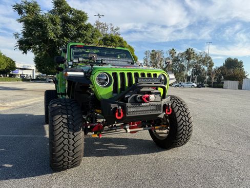 Used 2019 Jeep Wrangler Unlimited Rubicon image 23