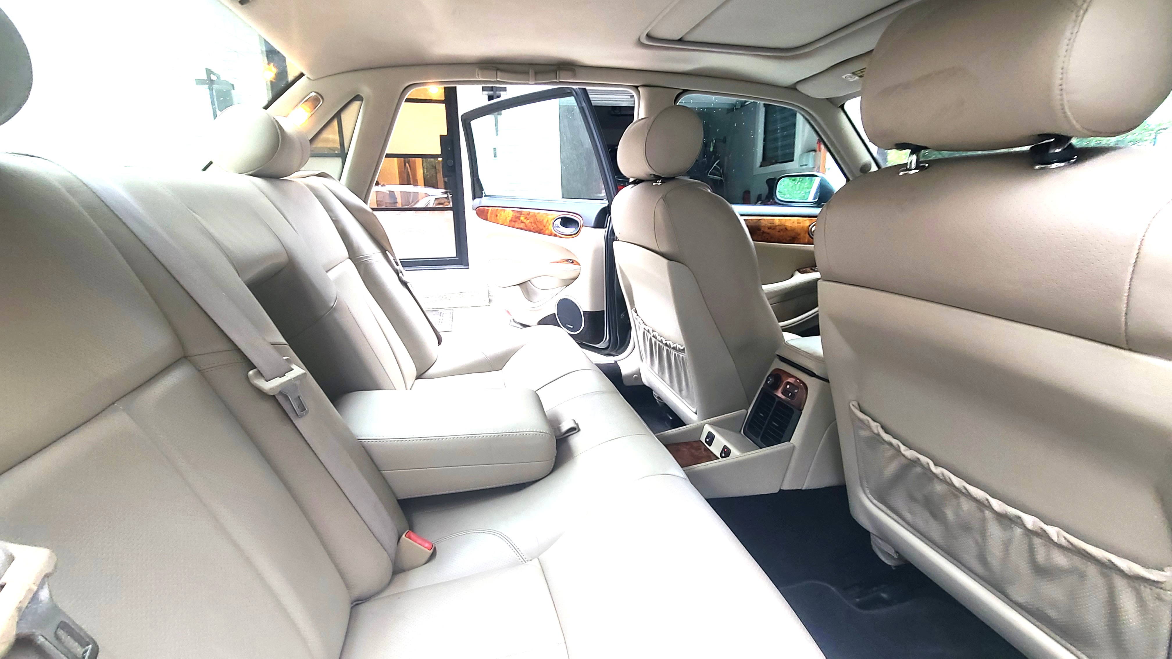 Used 2003 Jaguar XJ8 RWD image 16