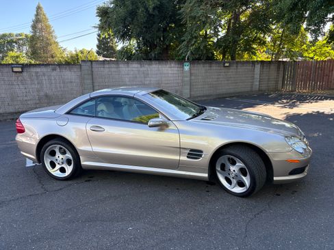 Used 2004 Mercedes-Benz SL 500 image 5