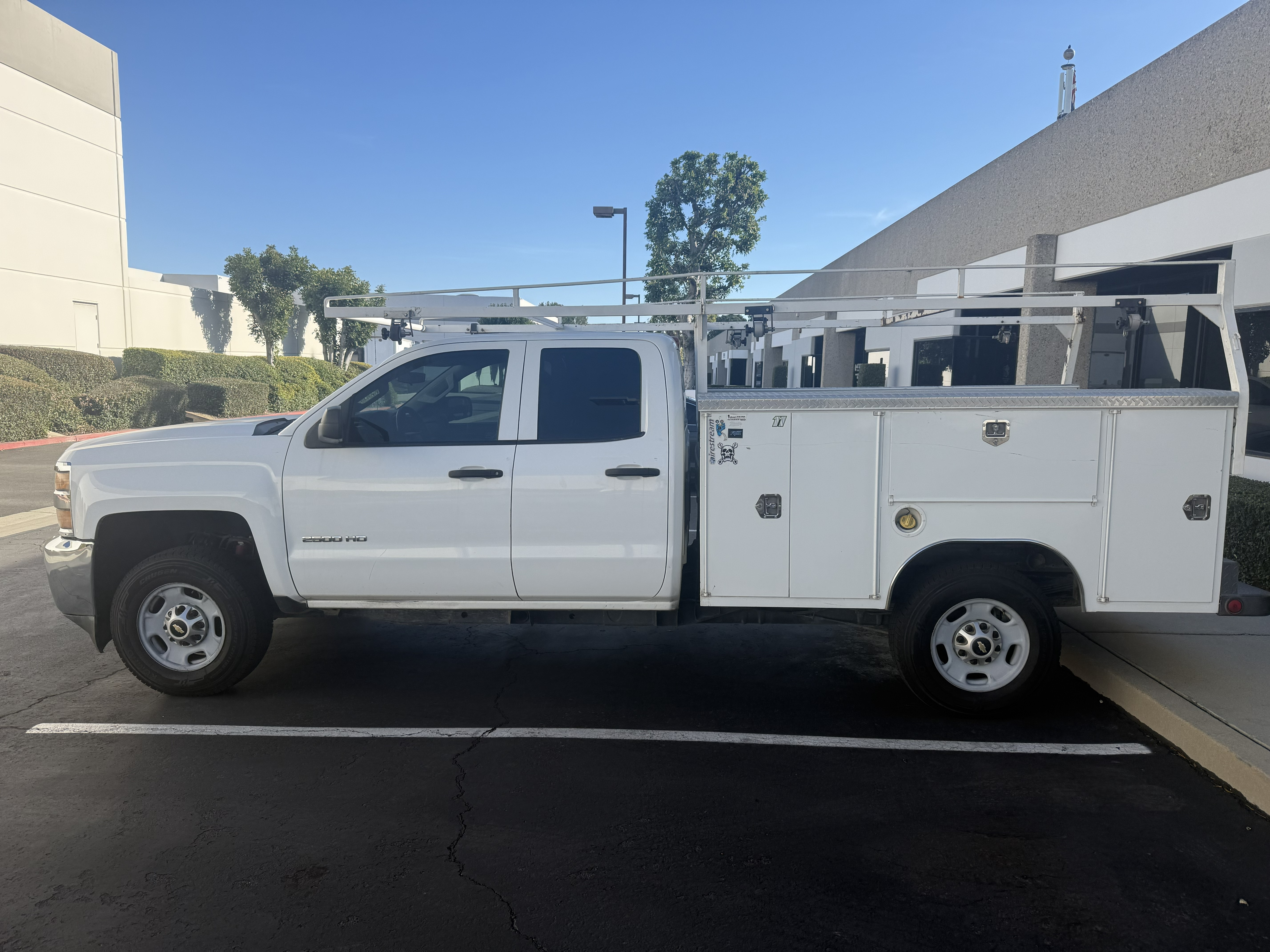 Used 2015 Chevrolet Silverado 2500 W/T w/ WT Convenience Package RWD image 1
