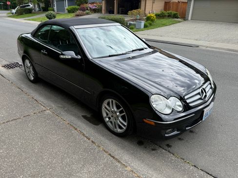 Used 2009 Mercedes-Benz CLK 350 Cabriolet image 15