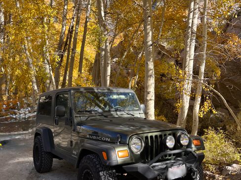 Used 2006 Jeep Wrangler Unlimited Rubicon AWD/4WD image 1