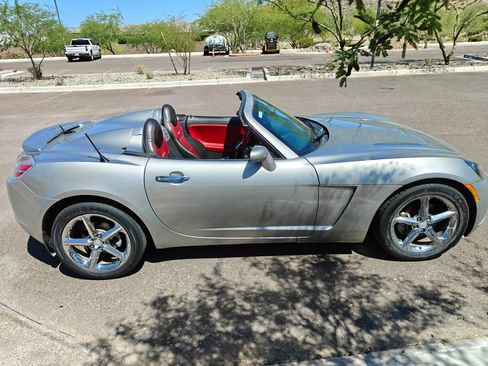 Used 2008 Saturn Sky Red Line RWD image 5
