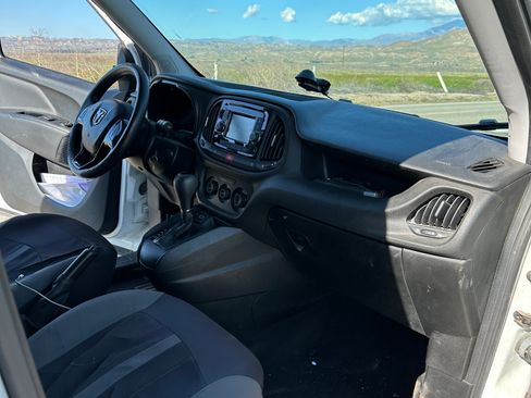 Used 2021 RAM ProMaster City Tradesman image 5