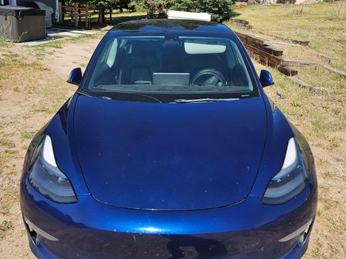 Used 2022 Tesla Model 3 Standard Range RWD image 4