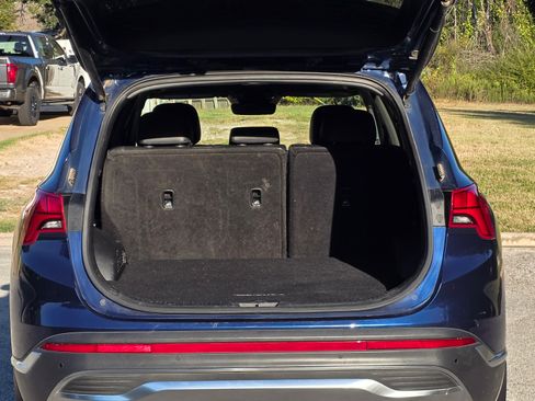 Used 2023 Hyundai Santa Fe Limited w/ Cargo Package image 12