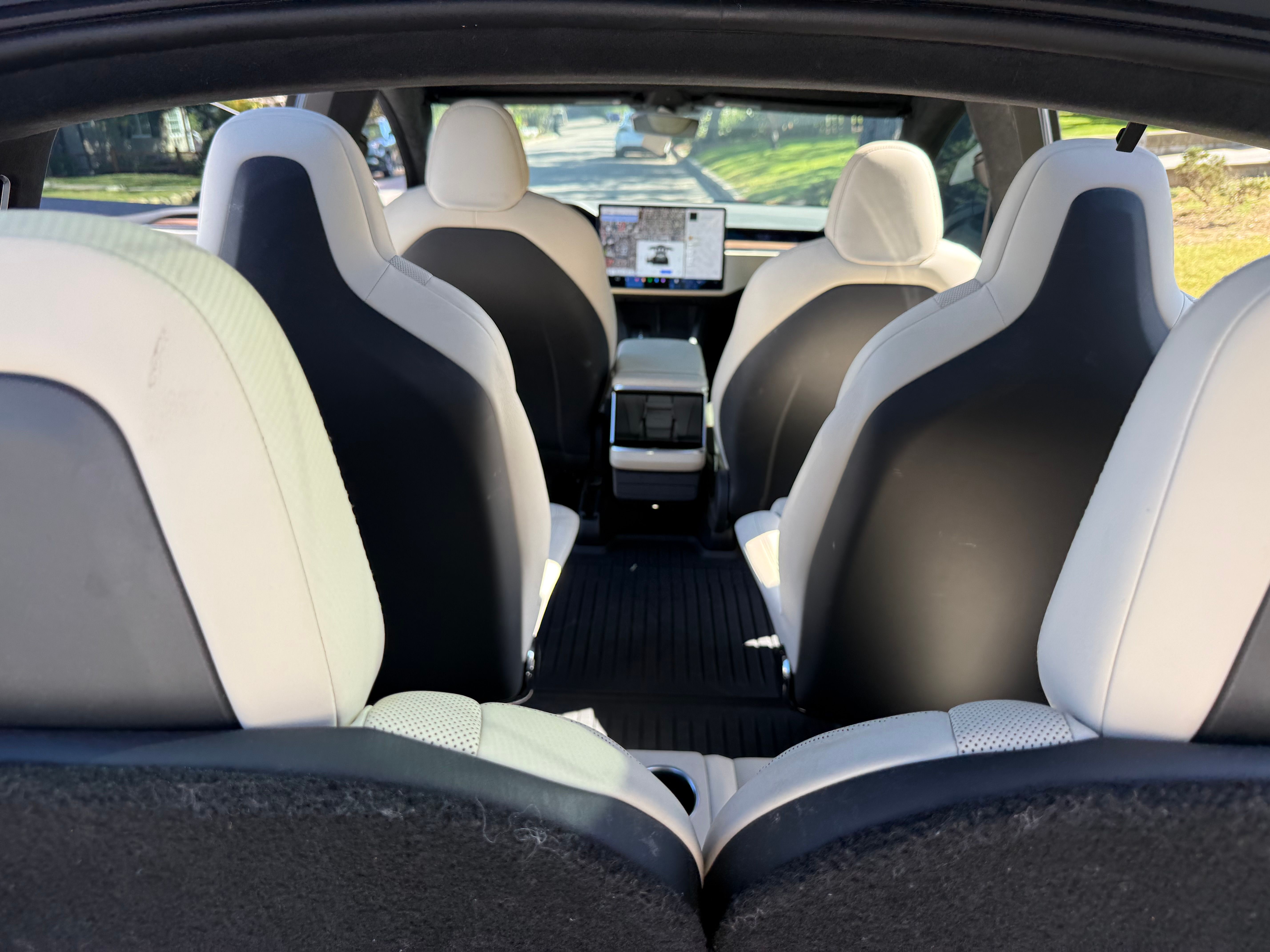 Used 2023 Tesla Model X AWD/4WD image 6