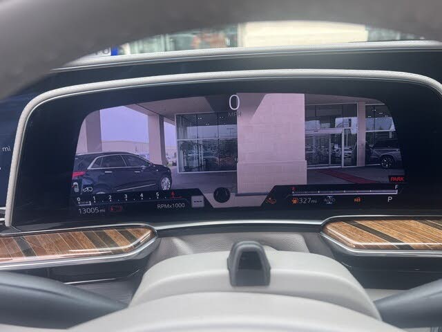 Used 2021 Cadillac Escalade ESV Sport Platinum w/ Heavy-Duty Trailer Package AWD/4WD image 15