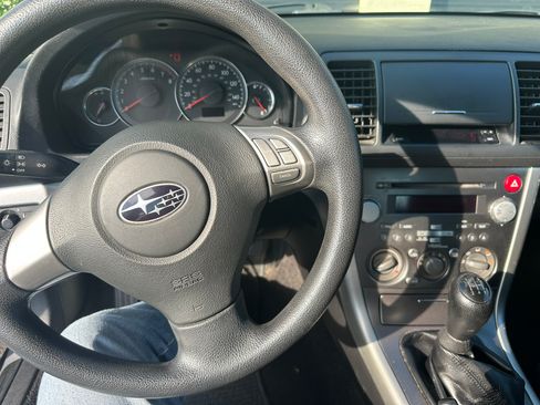 Used 2009 Subaru Outback 2.5i AWD/4WD image 8