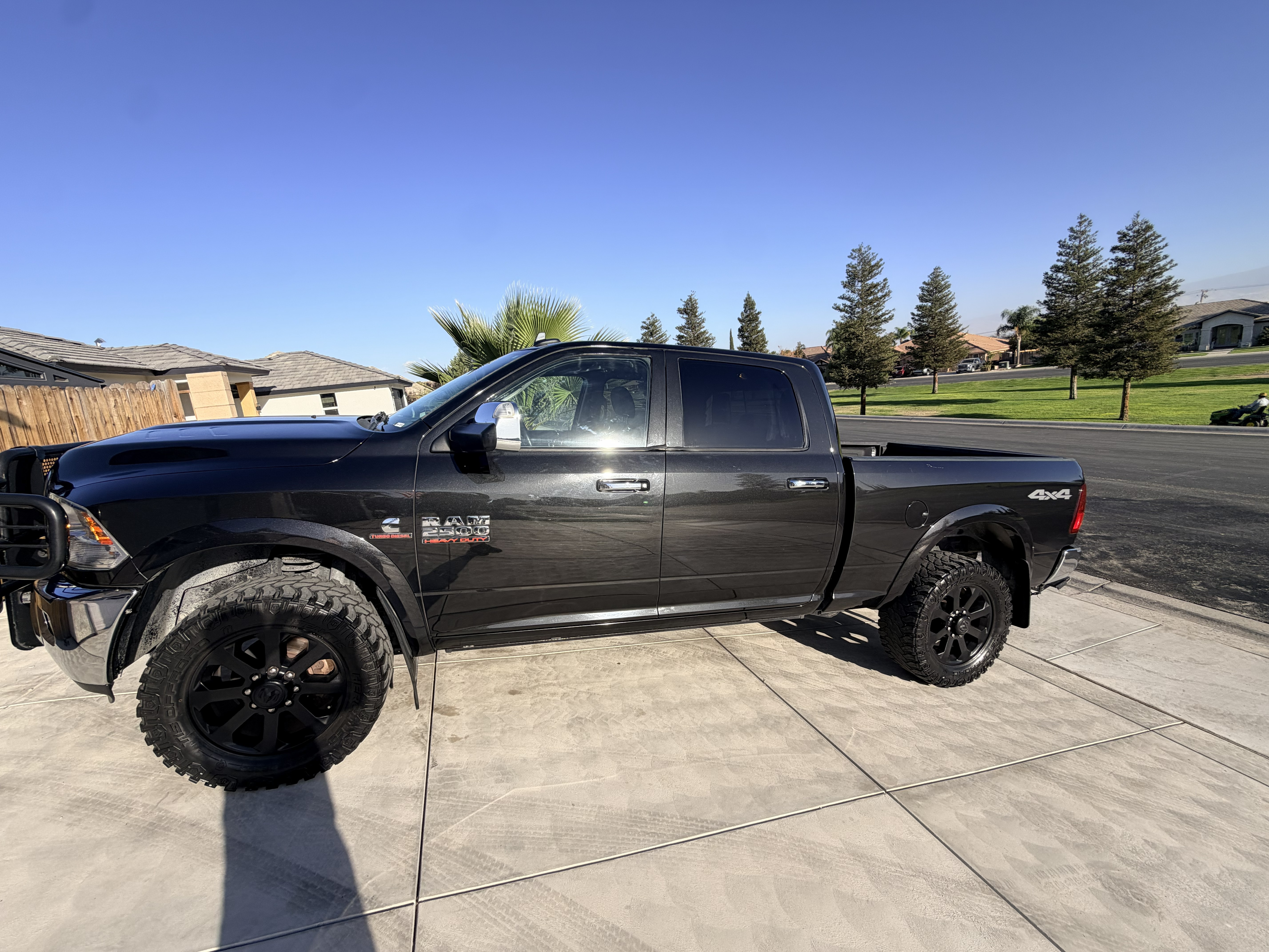Used 2018 RAM 2500 Big Horn w/ Harvest Edition AWD/4WD image 1