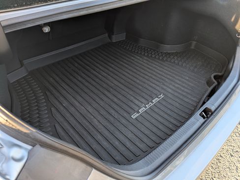 Used 2022 Toyota Camry XSE w/ Navigation Package image 18