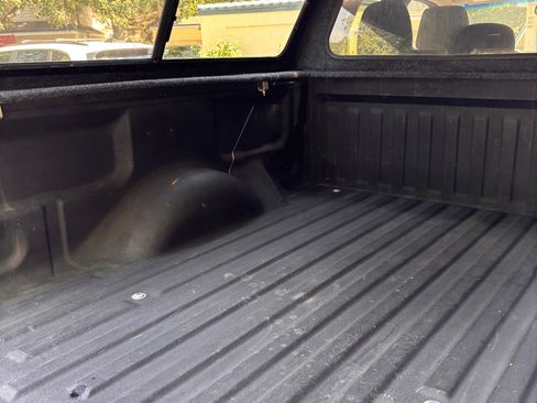 Used 2011 Ford F150 XLT w/ XLT Convenience Pkg RWD image 9