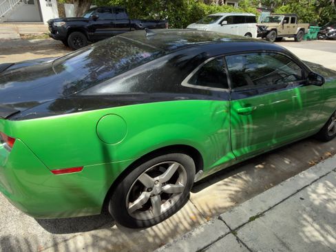 Used 2011 Chevrolet Camaro LS image 2