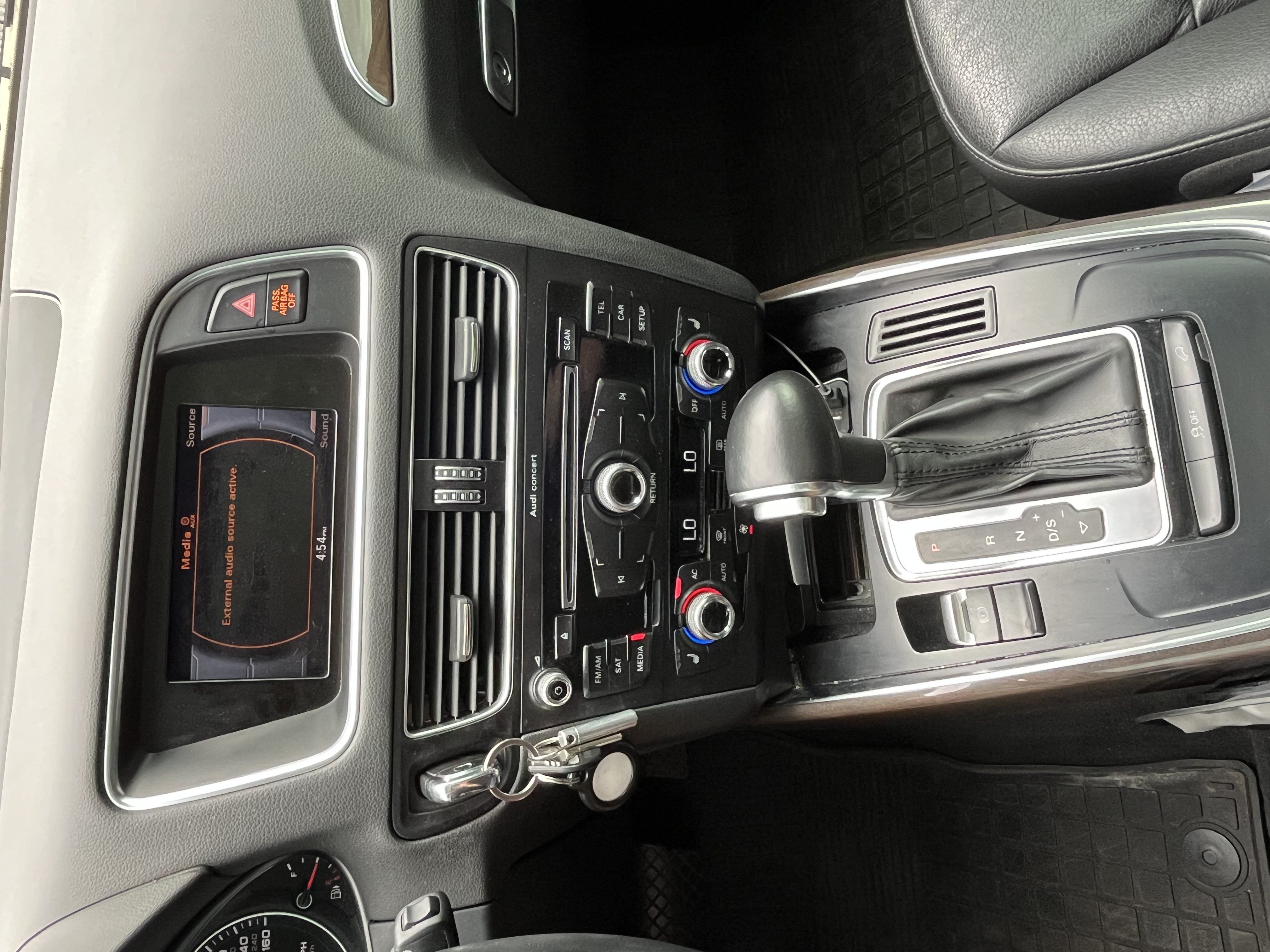 Used 2014 Audi Q5 2.0T Premium w/ Lighting Package AWD/4WD image 9