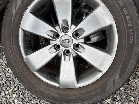 Used 2014 Ford F150 FX4 w/ Equipment Group 401A Mid AWD/4WD image 18