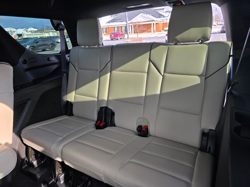 Used 2021 Cadillac Escalade Sport w/ Driver Assist Tech Package image 12