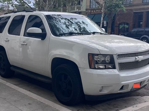 Used 2010 Chevrolet Tahoe LT image 1