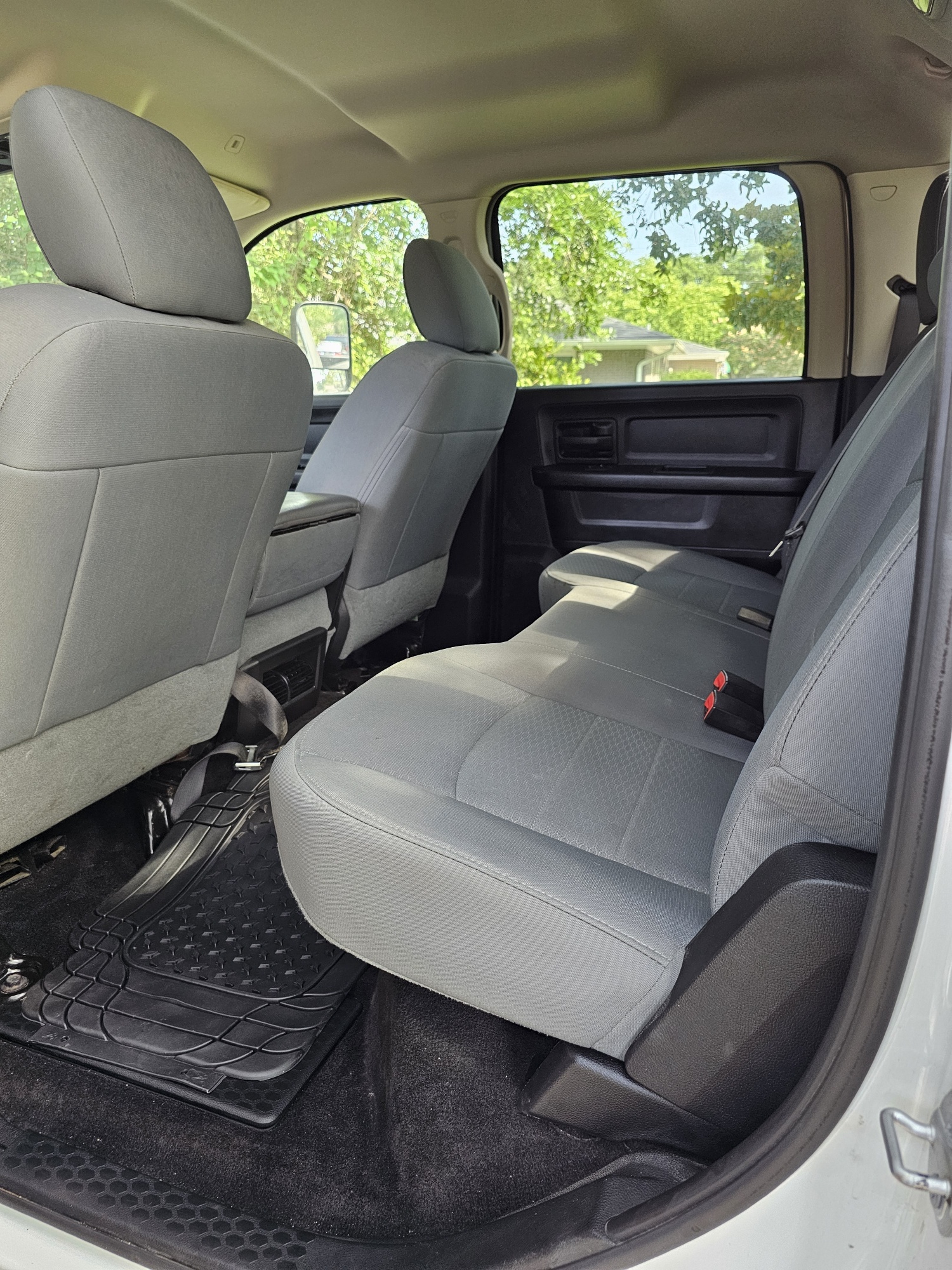 Used 2017 RAM 2500 Tradesman w/ Chrome Appearance Group AWD/4WD image 10