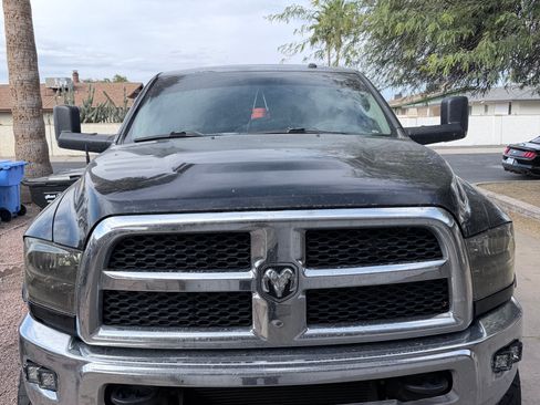 Used 2014 RAM 2500 Tradesman w/ Chrome Appearance Group image 10