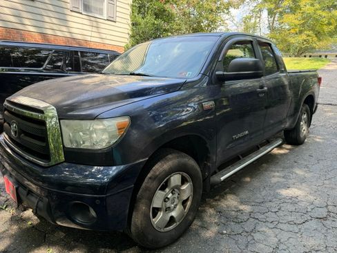 Used 2012 Toyota Tundra 4x4 Double Cab image 1