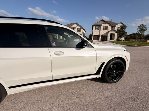 Used 2025 BMW X7 M60i AWD/4WD image 5