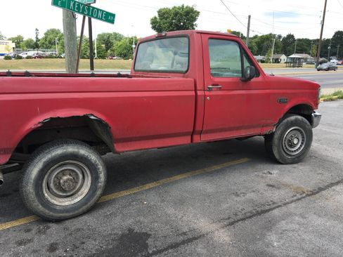 Used 1994 Ford F250 4x4 Regular Cab image 9