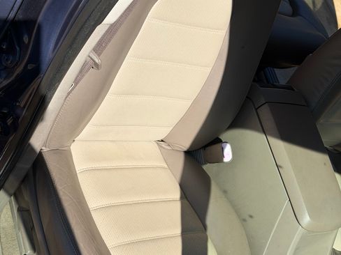 Used 2003 Ford Explorer Eddie Bauer image 23