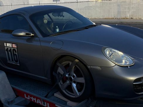 Used 2006 Porsche Cayman S RWD image 5