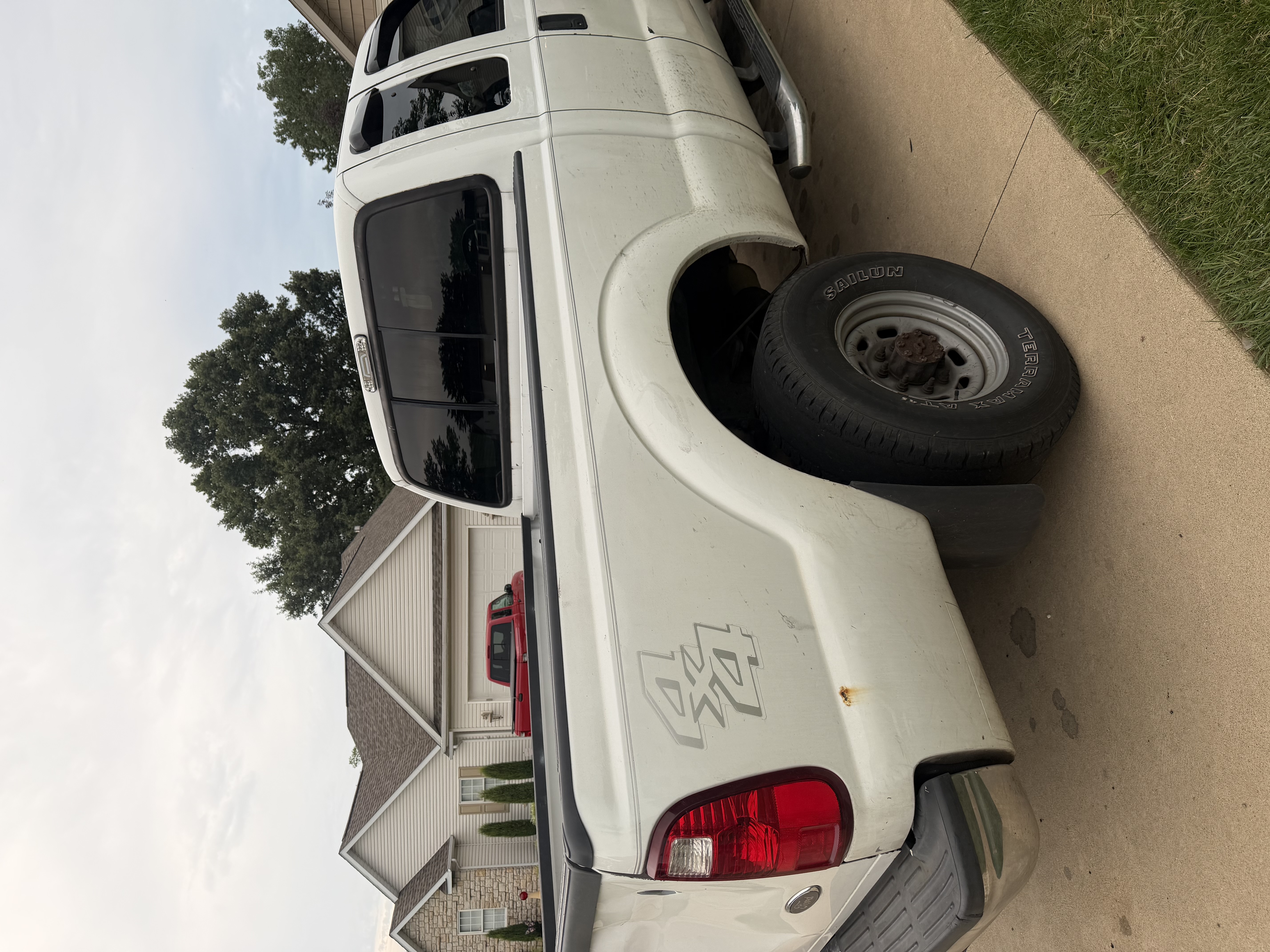 Used 2002 Ford F250 4x4 SuperCab Super Duty image 6