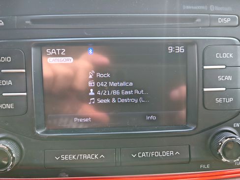 Used 2017 Kia Sportage LX w/ Option Group 012 image 10