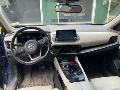 Used 2021 Nissan Rogue SL