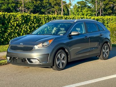 Used 2017 Kia Niro LX