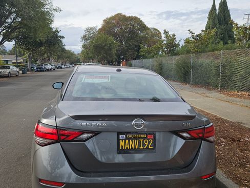 Used 2020 Nissan Sentra SR image 15