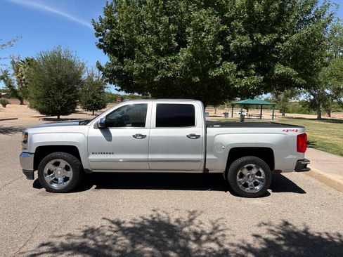 Used 2017 Chevrolet Silverado 1500 LTZ w/ Texas Edition AWD/4WD image 10