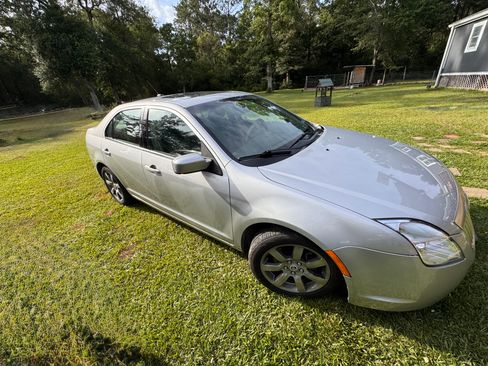 Used 2010 Mercury Milan Premier FWD image 5