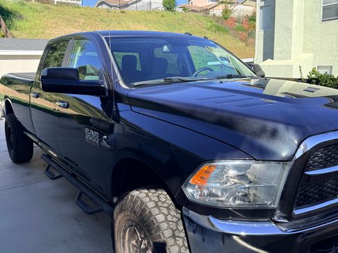 Used 2016 RAM 3500 SLT image 1