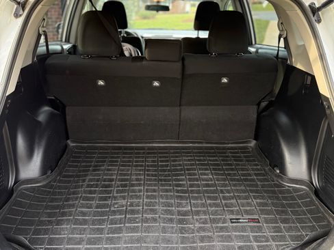 Used 2015 Toyota RAV4 XLE FWD image 11