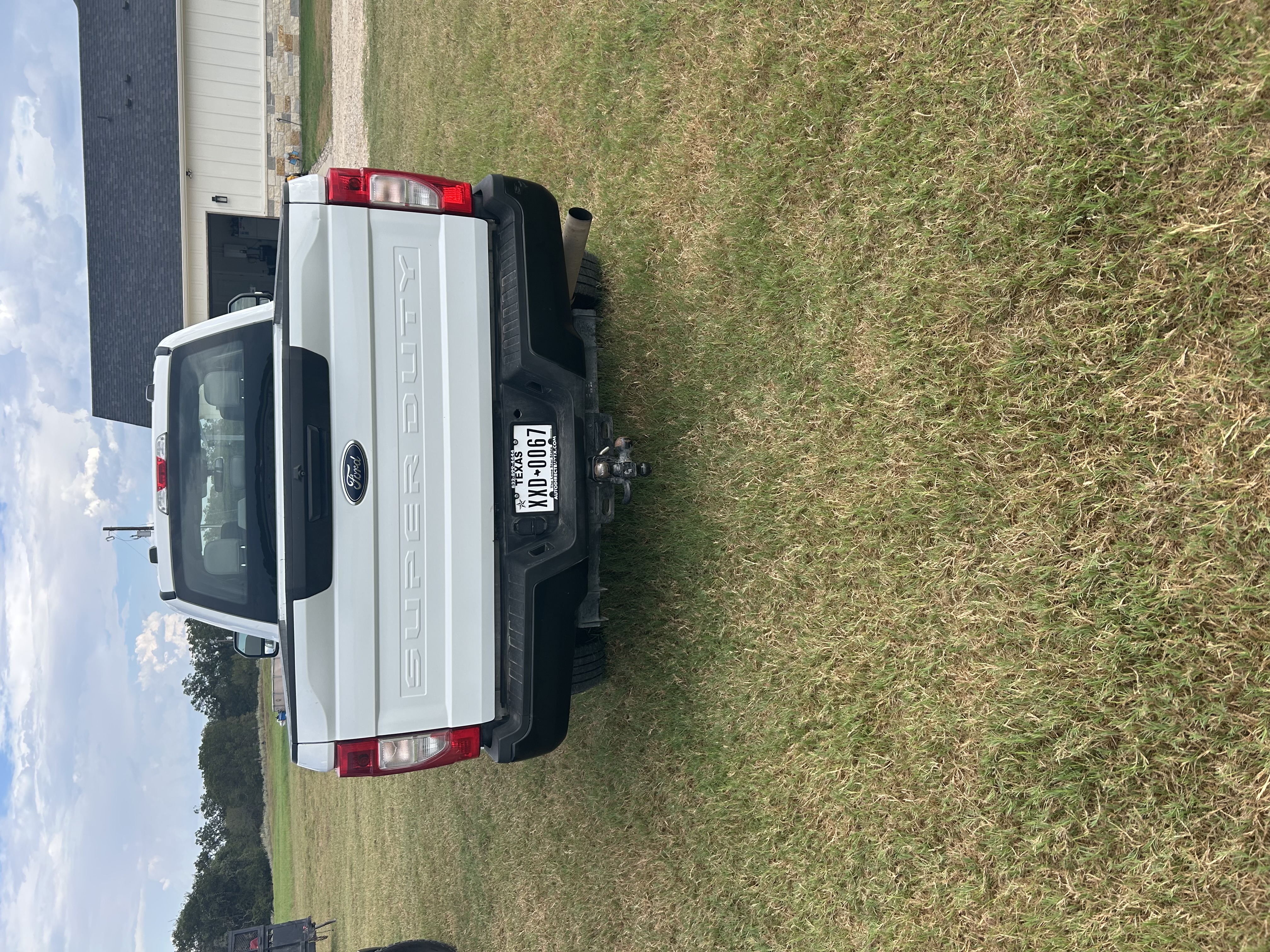 Used 2020 Ford F250 XL w/ Power Equipment Group RWD image 4