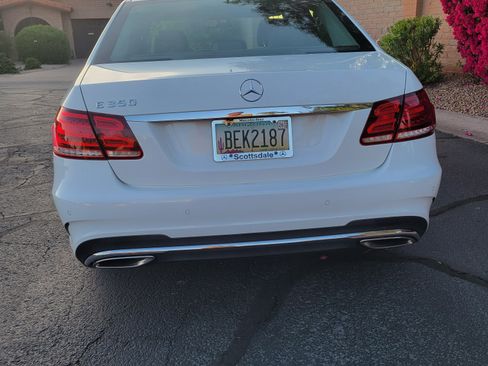 Used 2014 Mercedes-Benz E 350 E 350 Sedan 4D image 4