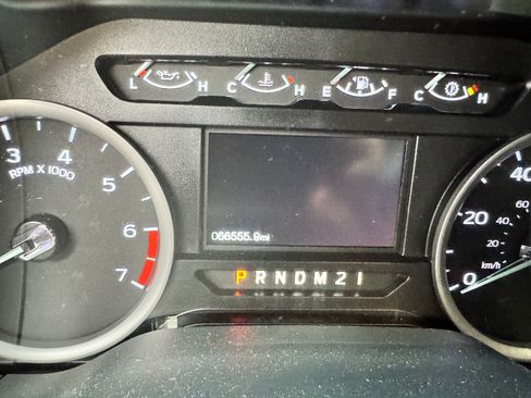 Used 2019 Ford F250 XLT w/ XLT Premium Package image 13