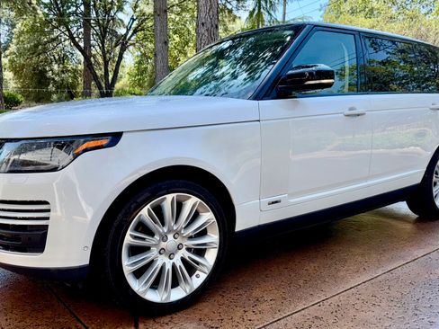 Used 2020 Land Rover Range Rover Long Wheelbase HSE image 1
