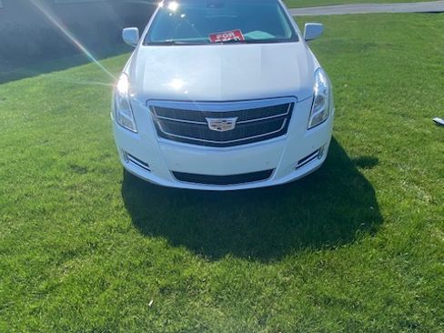 Used 2017 Cadillac XTS Luxury w/ Driver Awareness Package image 10