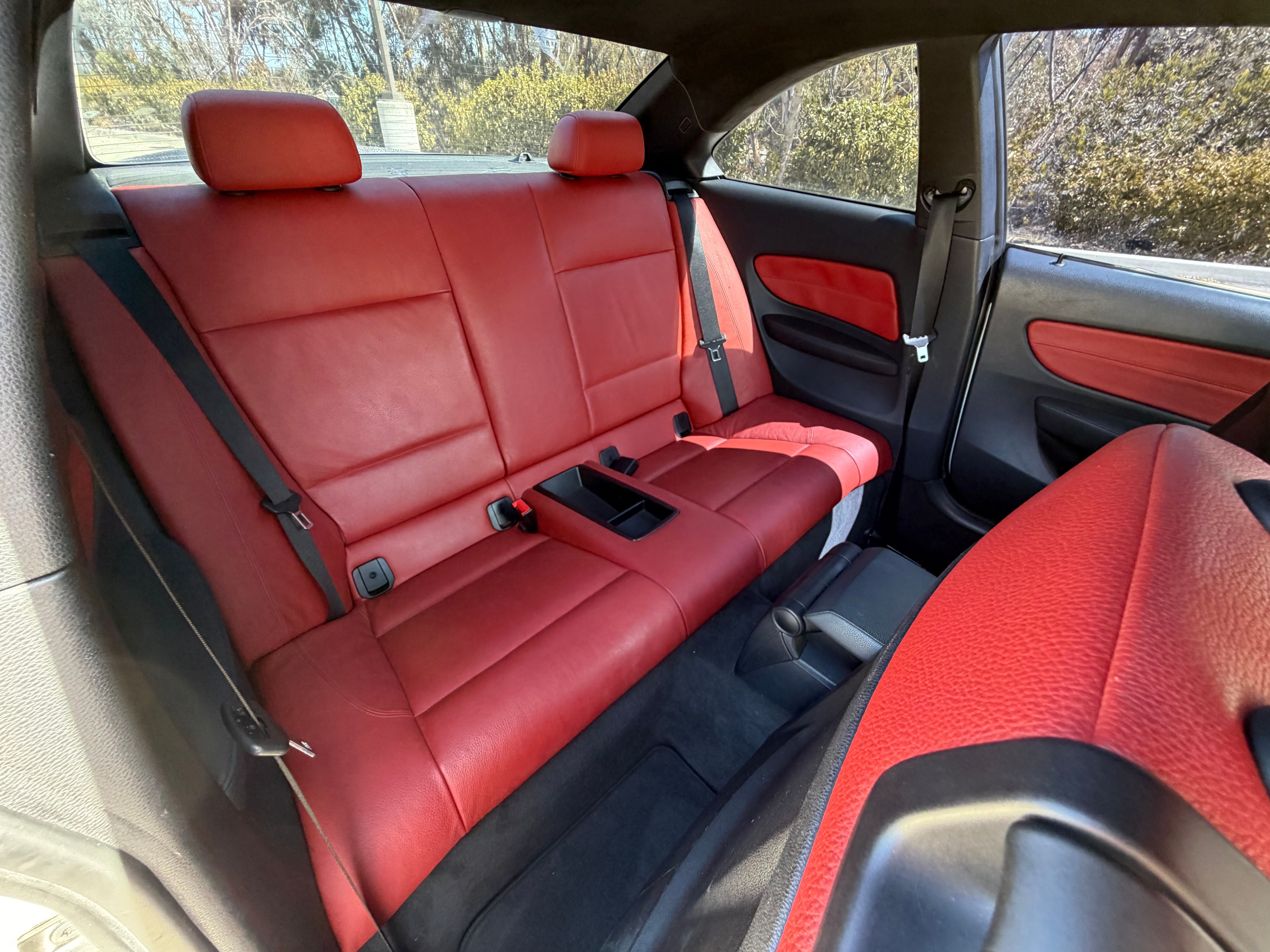 Used 2011 BMW 128i Coupe RWD image 17