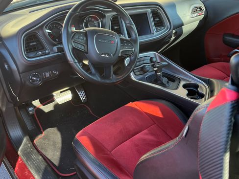 Used 2022 Dodge Challenger R/T Scat Pack w/ Plus Package image 2