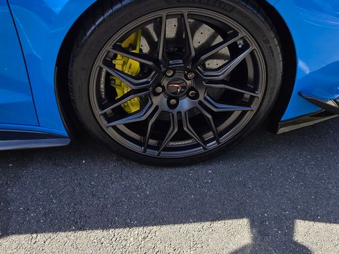 Used 2024 Chevrolet Corvette Z06 w/ Z07 Performance Package image 25