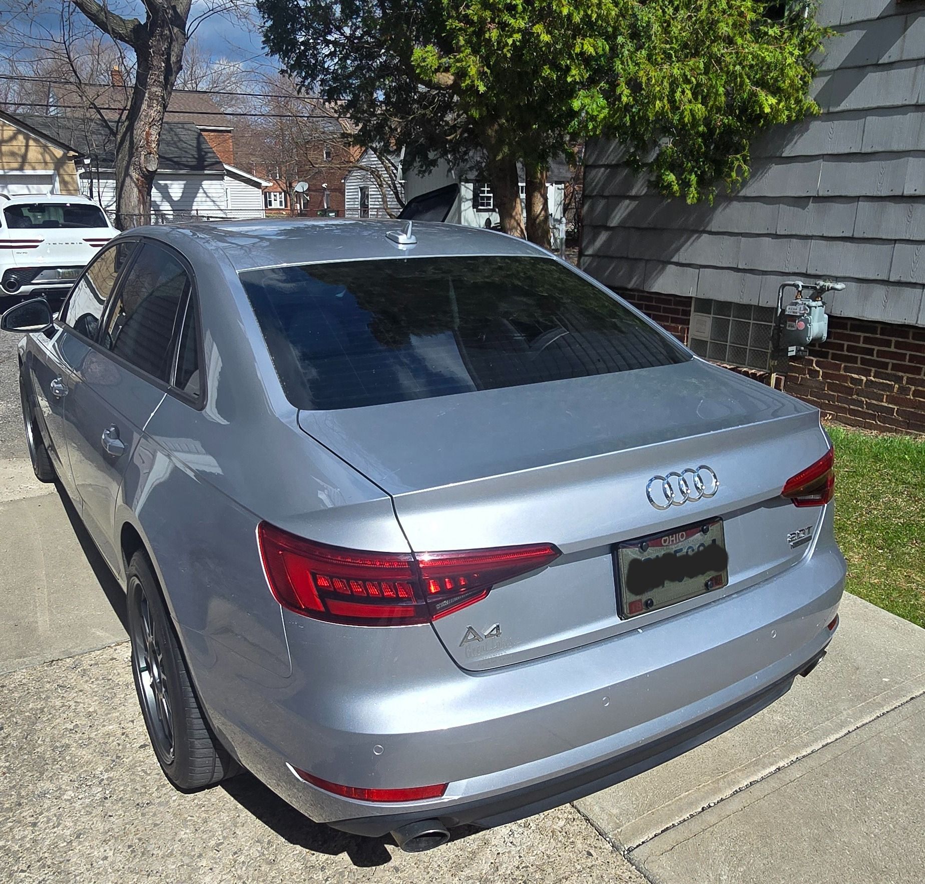 Used 2017 Audi A4 2.0T Premium AWD/4WD image 9