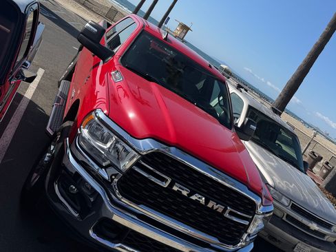 Used 2024 RAM 2500 Big Horn image 8
